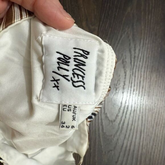 Princess Polly Women’s 2 Brown Patterned Crop Top Bustier Top - Picture 3 of 3